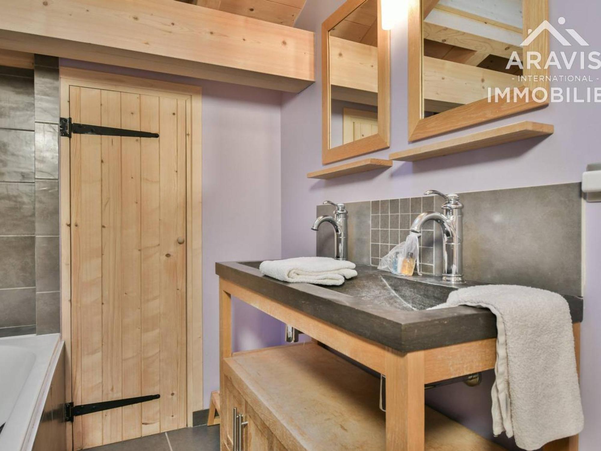 Chalet 5 Chambres Pour 8 Pers. Avec Wi-Fi Et Garage Au Grand-Bornand - Fr-1-391-199 เลอกรองด์บอร์นอง ภายนอก รูปภาพ